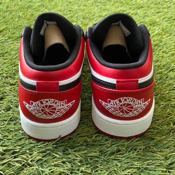 Air Jordan 1 Low - Picture 4 of 5